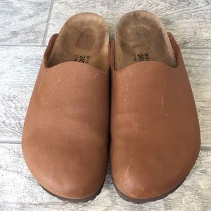 Birki’s By Birkenstock Brown Narrow Flat Sandals 7